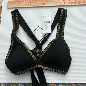 PQ crochet trim top size small